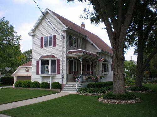 222 W Church St., Saukville, WI 53080