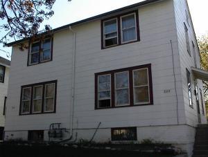 1214 -1216 S 17th St., Manitowoc, WI 54220