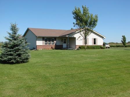 W349N6694 Norwegian Rd., Oconomowoc, WI 53066