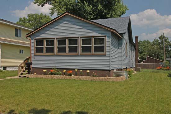 1412 Wood St, La Crosse, WI 54603
