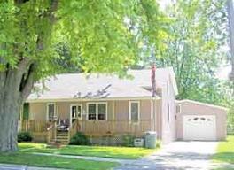 2205 Illinois Ave., New Holstein, WI 53061