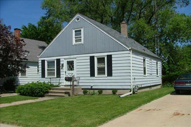 2807 26th Ave., Kenosha, WI 53140