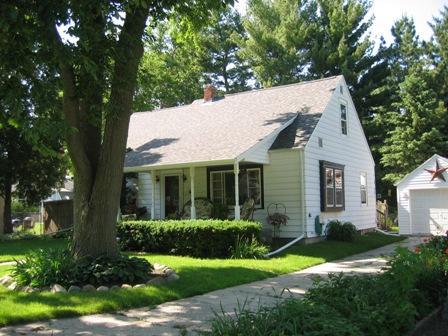 204 W Page St, Elkhorn, WI 53121