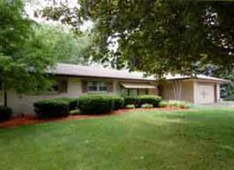 2545 Scheibe Dr., Brookfield, WI 53005