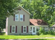 1321 Charles St, La Crosse, WI 54603