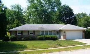 7203 Elberton, Greendale, WI 53129