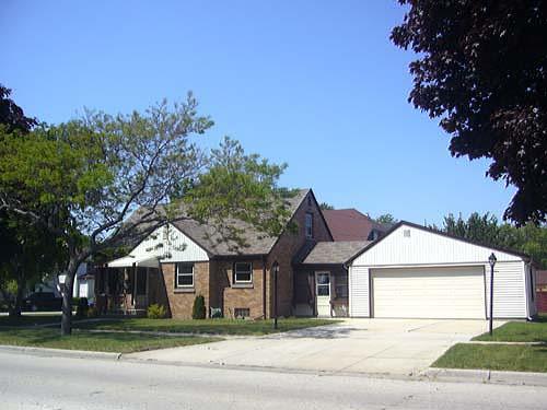 1544 S 7th St., Sheboygan, WI 53081