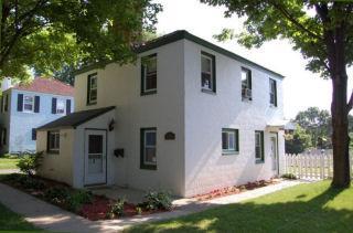 5590 Arrowwood, Greendale, WI 53129