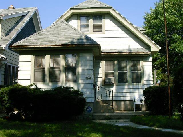 4500 N 37th St, Milwaukee, WI 53209