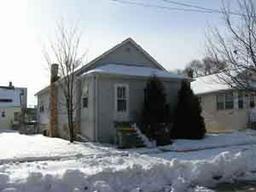 150 W Follett St., Fond Du Lac, WI 54935