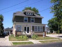 808 S 15th St., Manitowoc, WI 54220