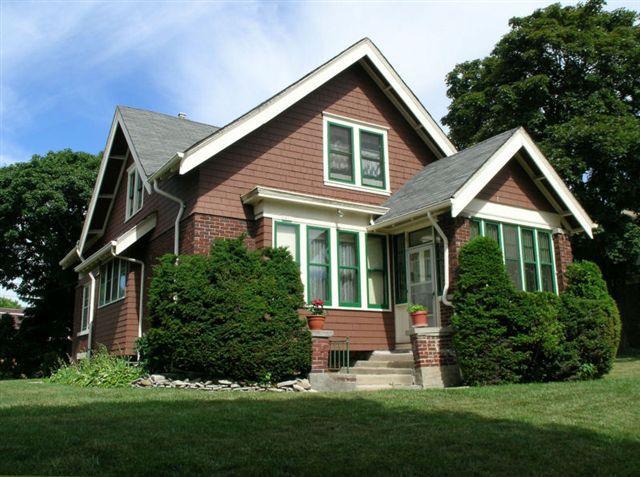 2419 N 63rd St., Wauwatosa, WI 53213