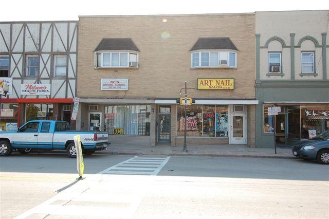 120 N Main St. #122, Oconomowoc, WI 53066