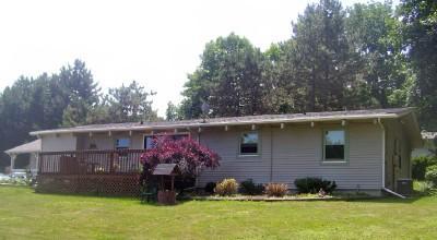 3665 S Shady Ln., New Berlin, WI 53146