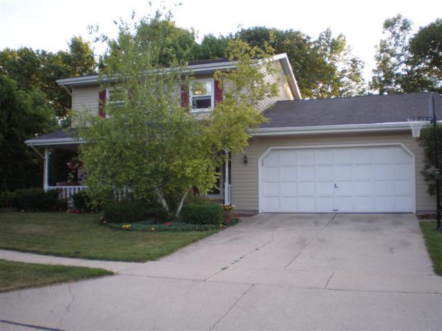 1338 Westwood, Manitowoc, WI 54220