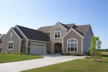 608 Prairie Hill, Mukwonago, WI 53149