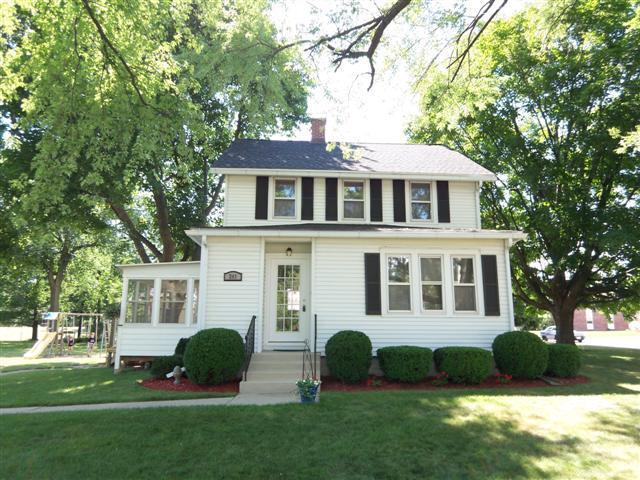 241 Hill St., Hartland, WI 53029