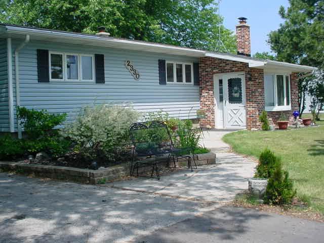 [Address Hidden by Seller], Manitowoc, WI 54220