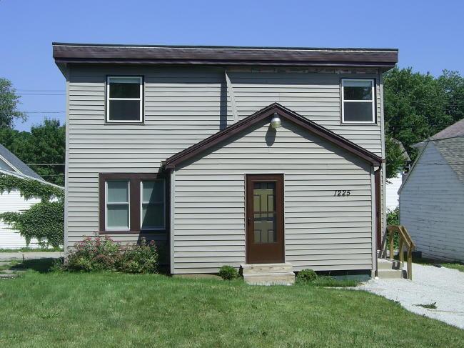 1225 Terrace Ave., Racine, WI 53403