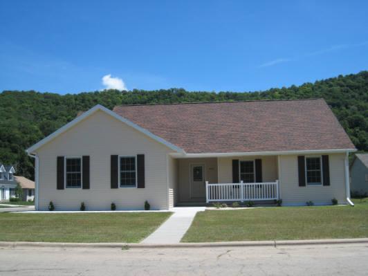 4105 33rd St, La Crosse, WI 54601