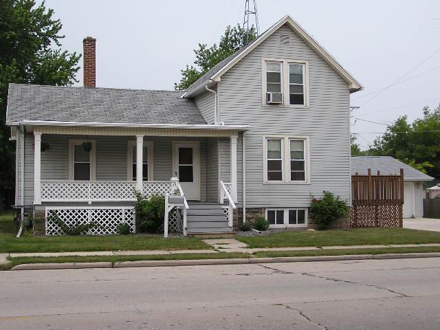 74 N Hickory St., Fond Du Lac, WI 54935