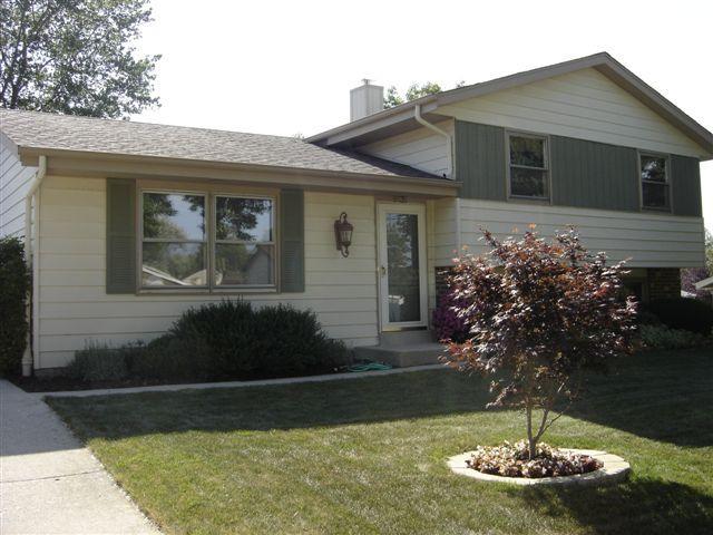 8635 S Riverton Rd., Oak Creek, WI 53154