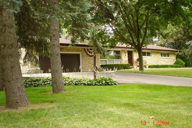 6323 E River Rd., Caledonia, WI 53402