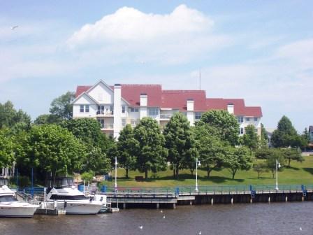 525 Pennsylvainia #202, Sheboygan, WI 53081