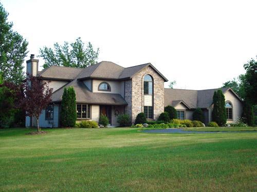 W6745 Hickory Hill Rd., Plymouth, WI 53073