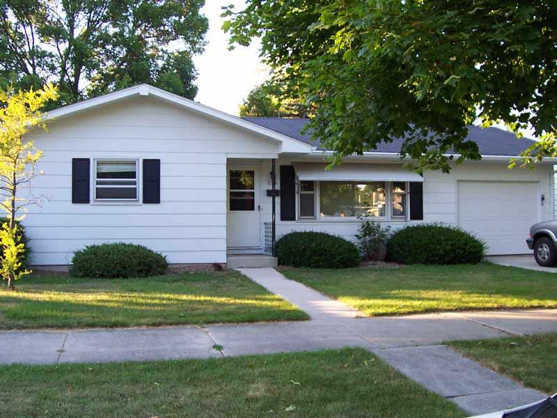 2746 Saemann Ave., Sheboygan, WI 53081