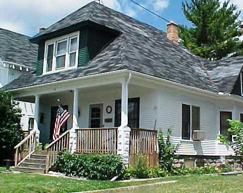 68 Union St., Hartford, WI 53027