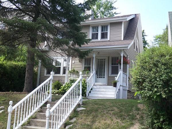 5830 W Wells St, Wauwatosa, WI 53213