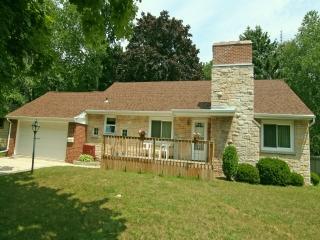 3303 Monroe St., Two Rivers, WI 54241