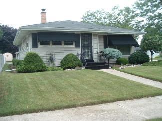 2102 25th St., Kenosha, WI 53140