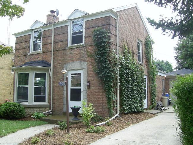 2413 Mitchell St., Racine, WI 53403