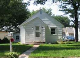 2944 S 23rd St., La Crosse, WI 54601