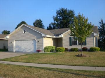 411 Cleveland Ave., Hartford, WI 53027