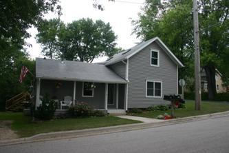 265 Lincoln Ave., Cleveland, WI 53015