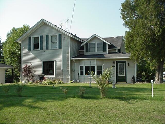 2020 E Washington, West Bend, WI 53095