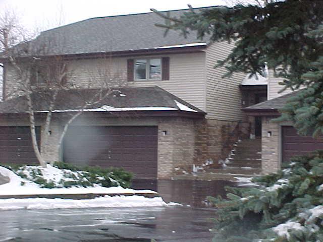 331 Scenic Ct. #C, Slinger, WI 53086