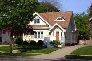 3540 N Downer Ave., Shorewood, WI 53211