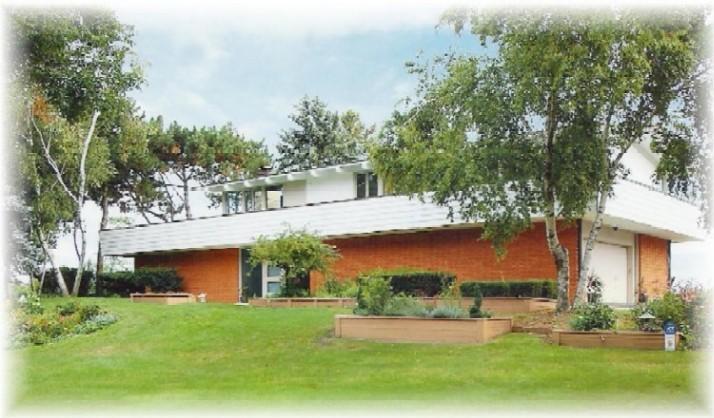 830 Waters Edge Rd., Caledonia, WI 53402