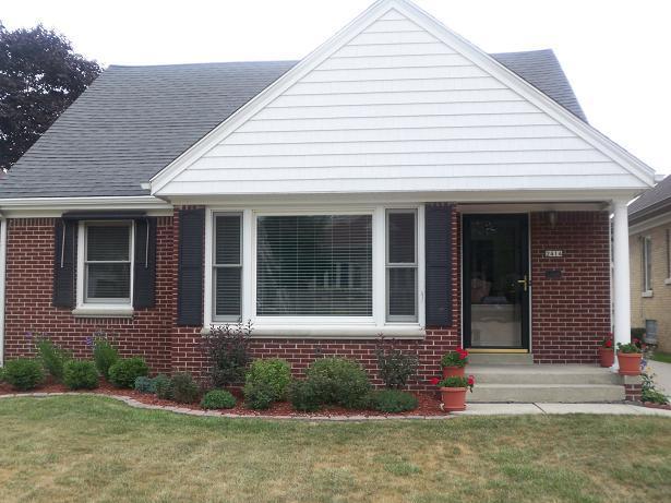 2414 N Lefeber Ave., Wauwatosa, WI 53213