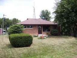 11202 W Copeland Ave., Hales Corners, WI 53130