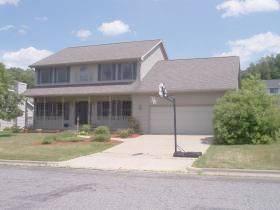 510 Stonebridge Ave., Onalaska, WI 54650