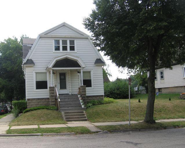3000 S Ellen St., Milwaukee, WI 53207