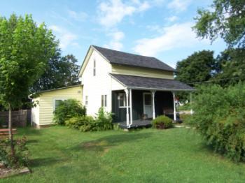 434 E Church, Viroqua, WI 54665