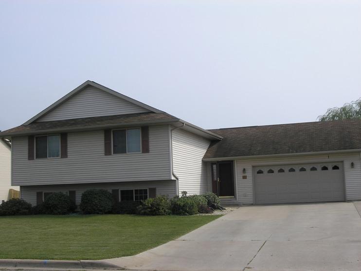 310 Kenneda St., Holmen, WI 54636