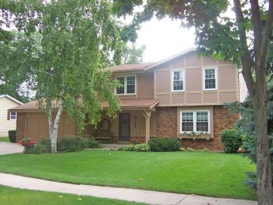 1721 Longmeadow Dr., West Bend, WI 53095