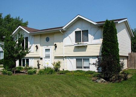 5609 49th Ave., Kenosha, WI 53144